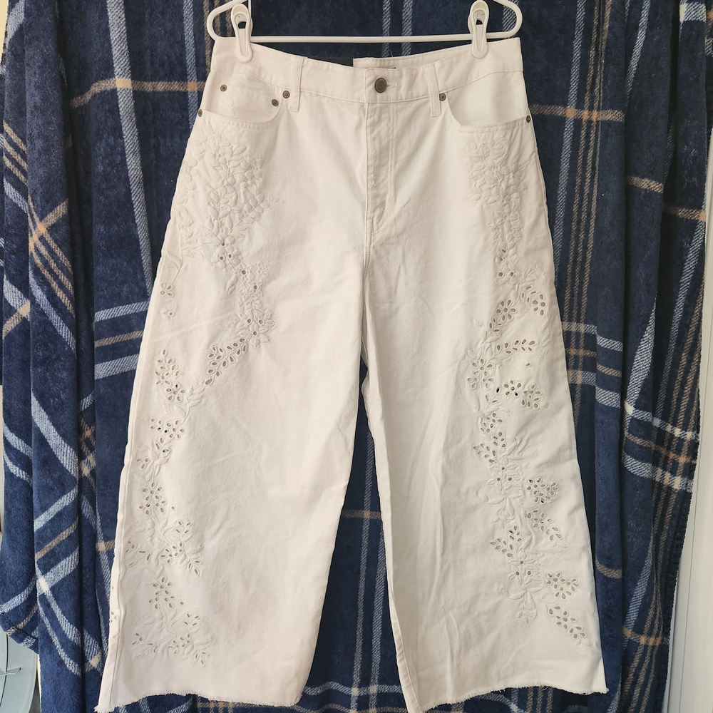 Ralph Lauren White High Rise, Crop Wide Leg, Embroidered, Size 10, NWT